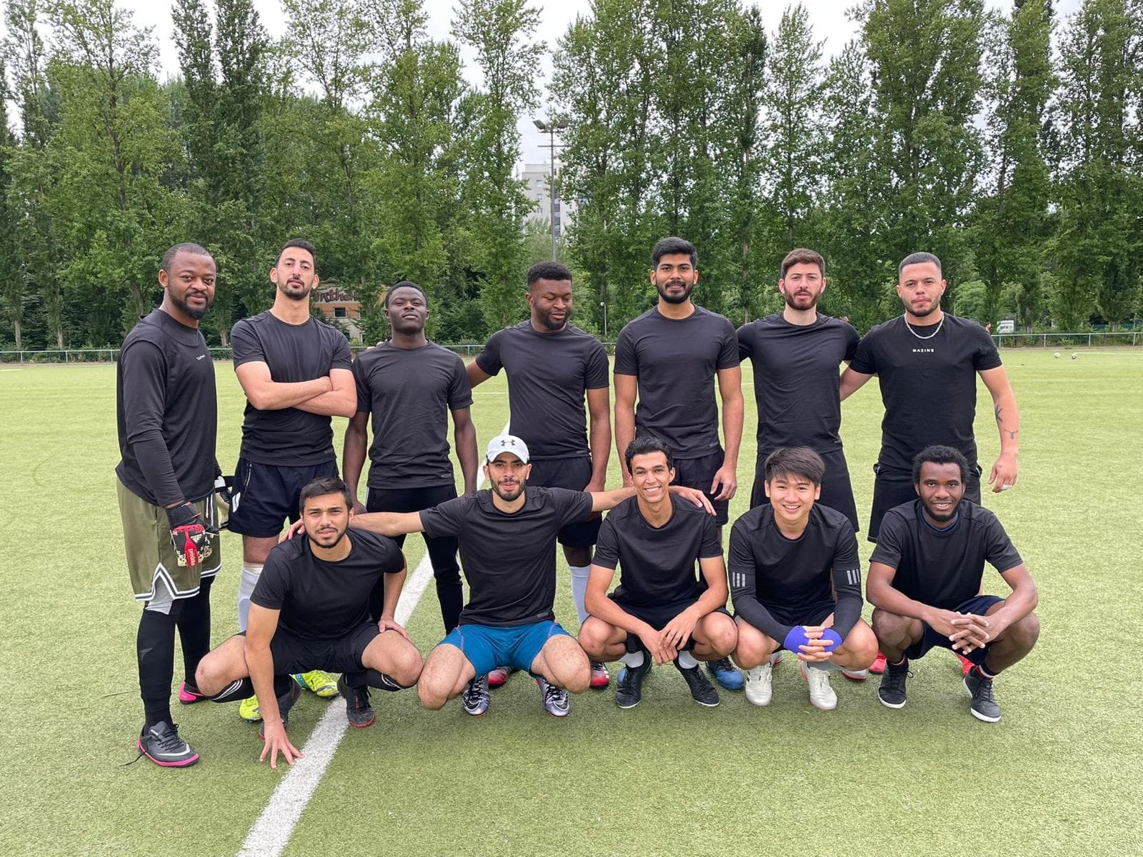 SC Metropolis 25 — Aufstellung vor dem Spiel gegen Lichtenberg Kmer